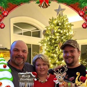 Meet your Posher, Debbie